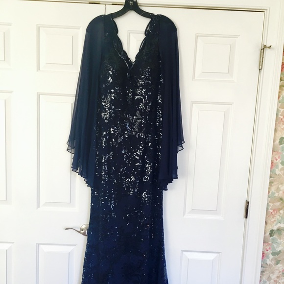 NWT Navy Evening Gown Ricki Freeman Teri Jon Sz 12 - Picture 2 of 6